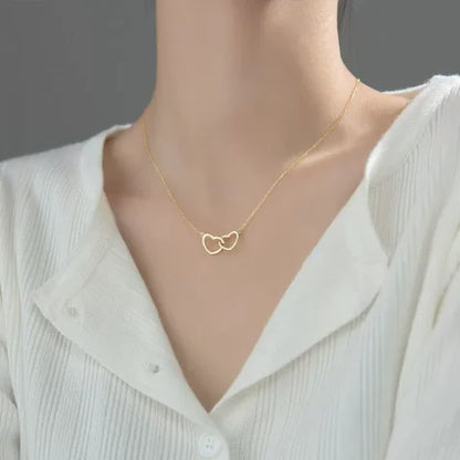Exclusivo Collar Corazones Entrelazados